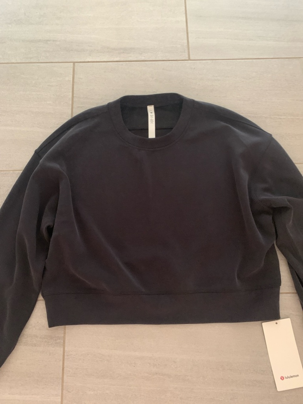 Lululemon Perfectly Oversized Crop Crew Sweatshirt Black Size 8 New With Tag